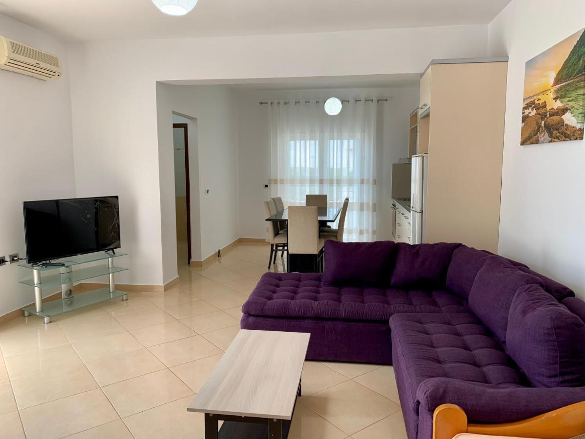 Bardhi Apts Sarandë エクステリア 写真