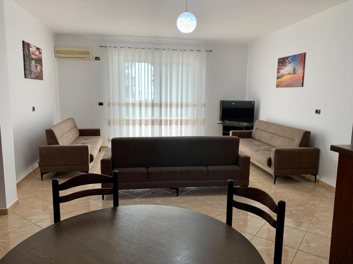 Bardhi Apts Sarandë エクステリア 写真