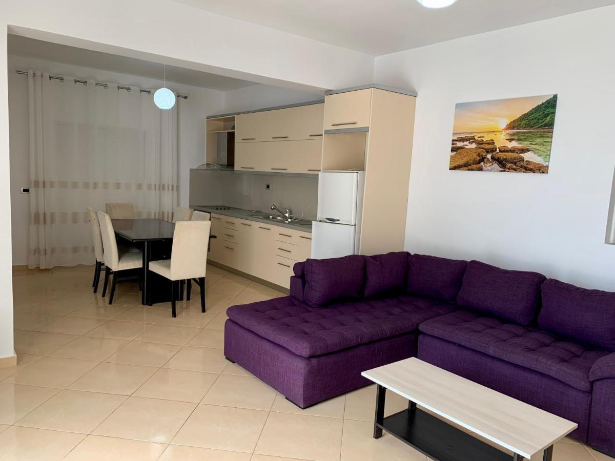 Bardhi Apts Sarandë エクステリア 写真