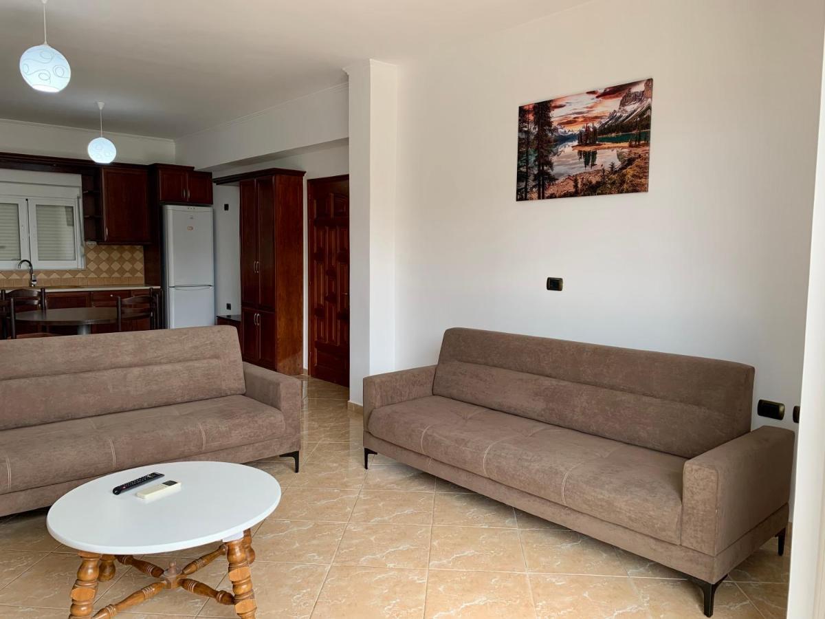 Bardhi Apts Sarandë エクステリア 写真