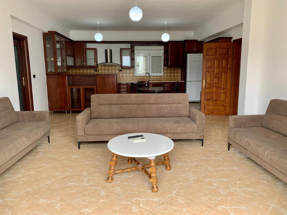 Bardhi Apts Sarandë エクステリア 写真