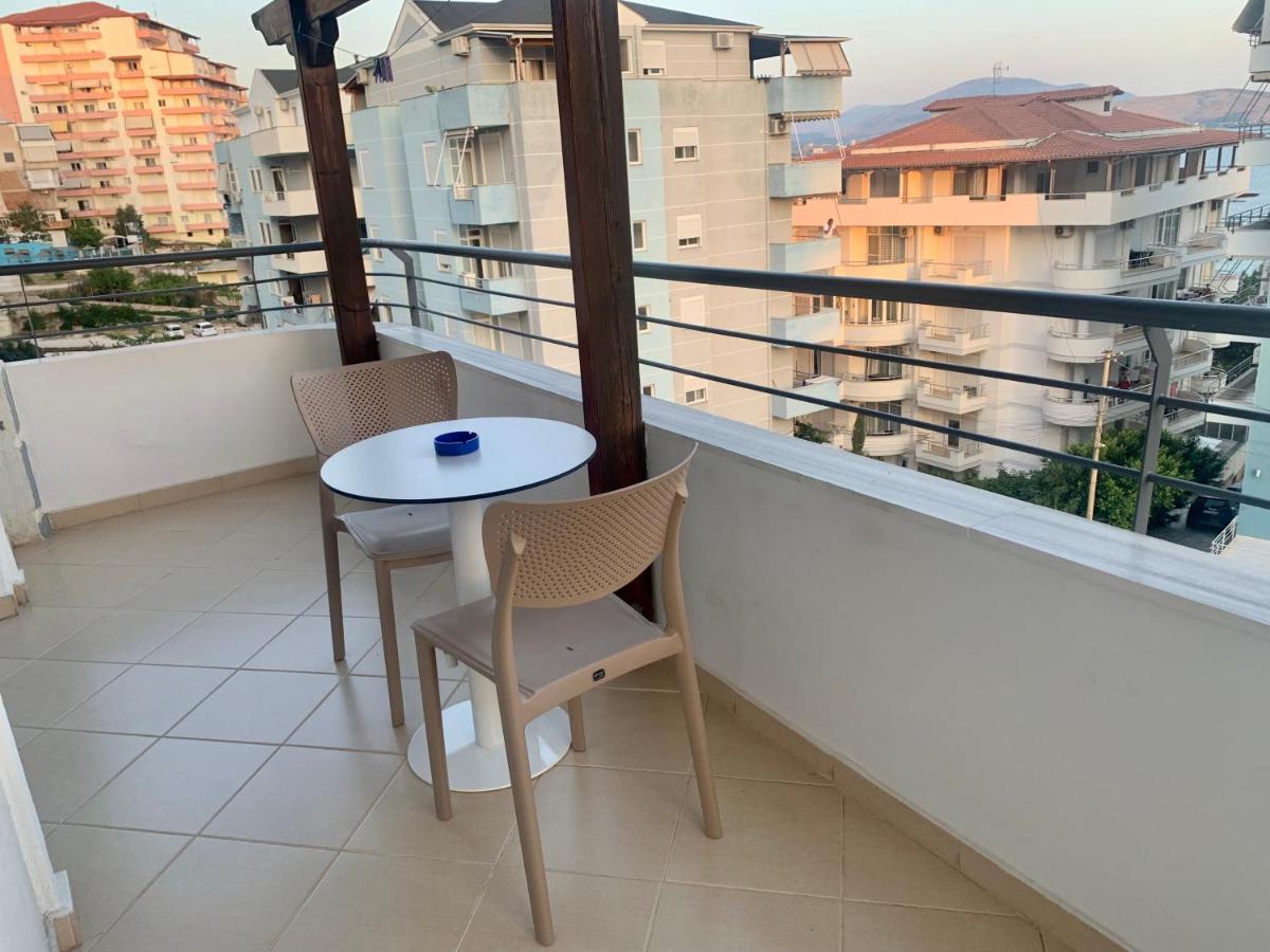 Bardhi Apts Sarandë エクステリア 写真
